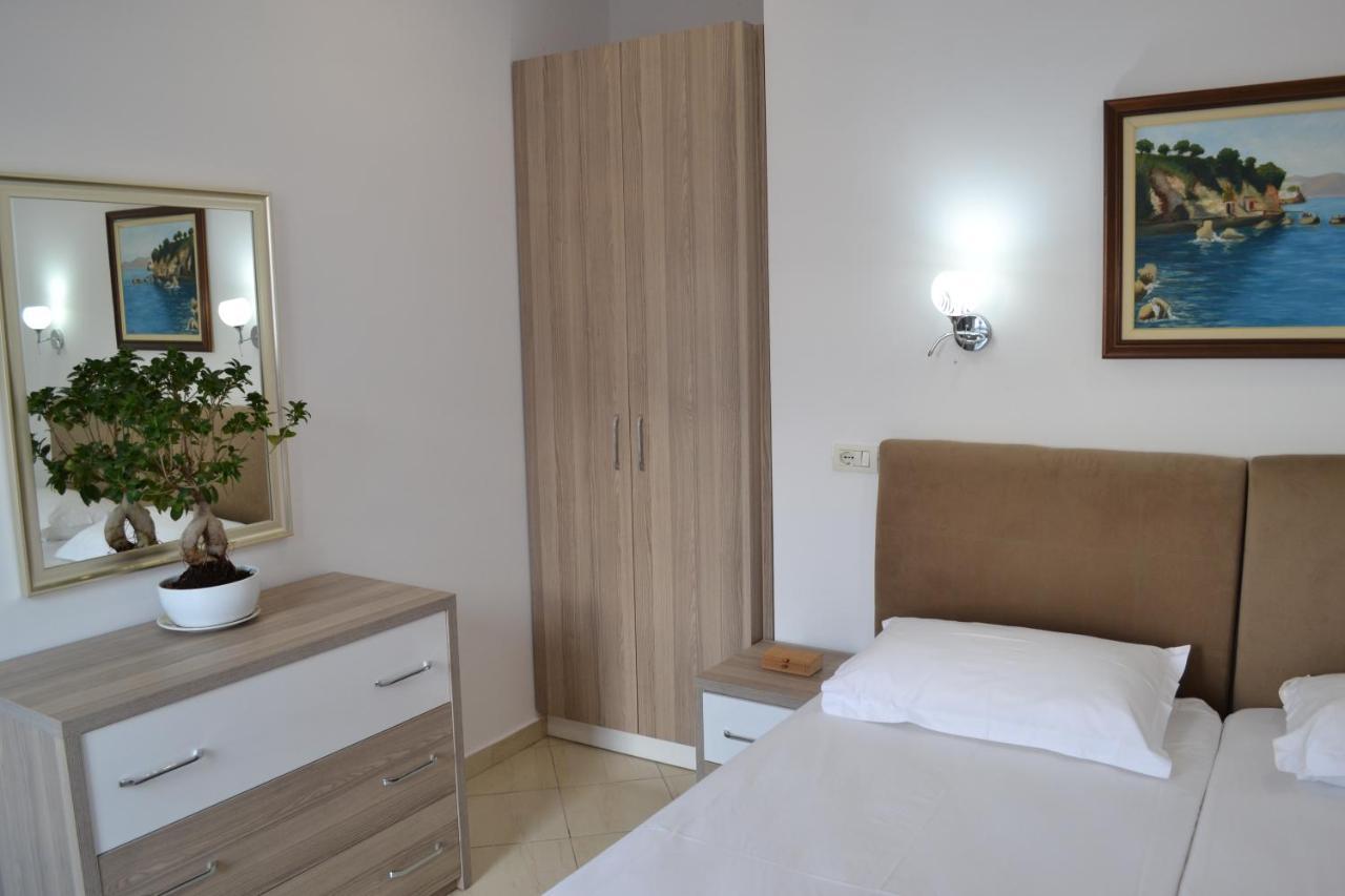 Seaview Penthouse 2 Bedrooms Apartment & Box Garage Avlonya Dış mekan fotoğraf